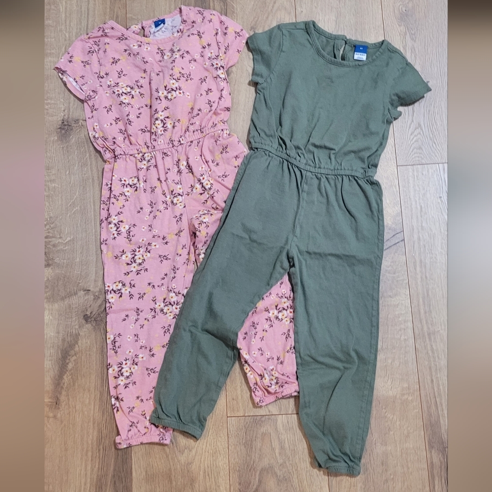 Two 4t Old Navy Jumpers